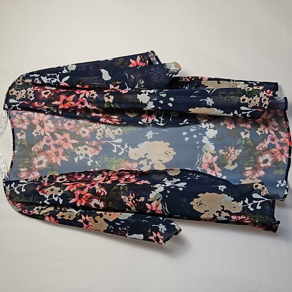 Women's Shein Size 2x Blue Open Shear Flowing Kimono Floral Print T9 - Picture 2 of 5